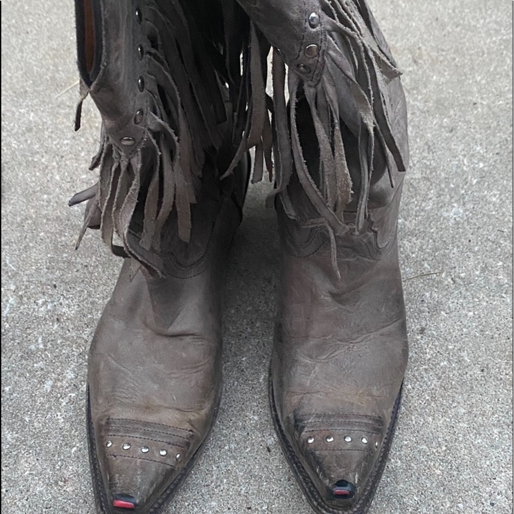 Womens corral  boots size 7.5